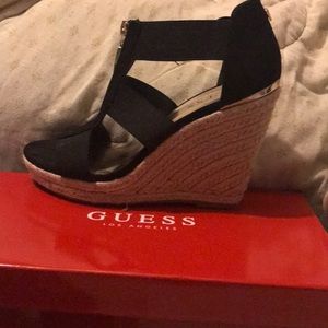 Guess wedges